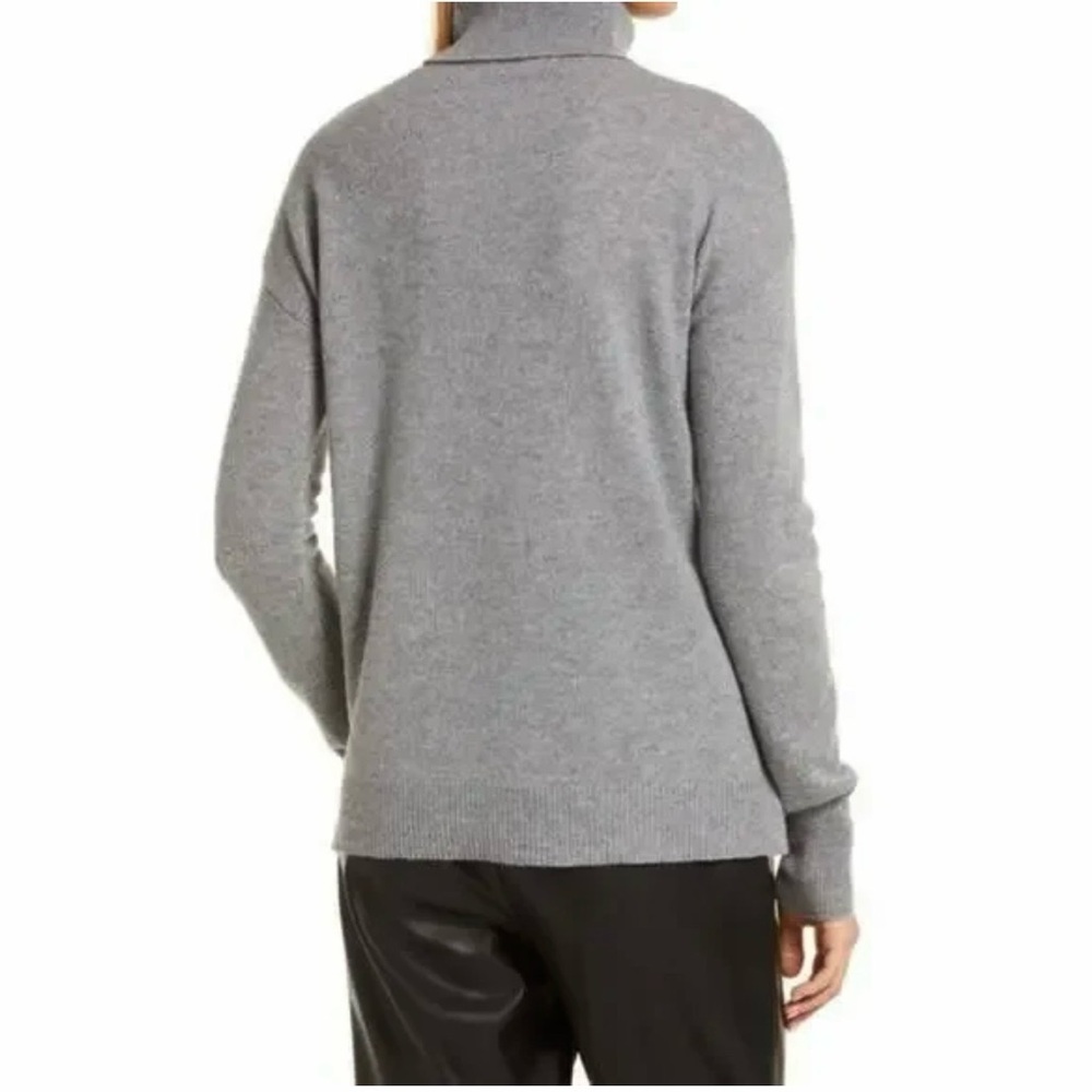 EUC Nordstrom 100% Cashmere Women's Gray Turtleneck Sweater, M - Picture 2 of 12